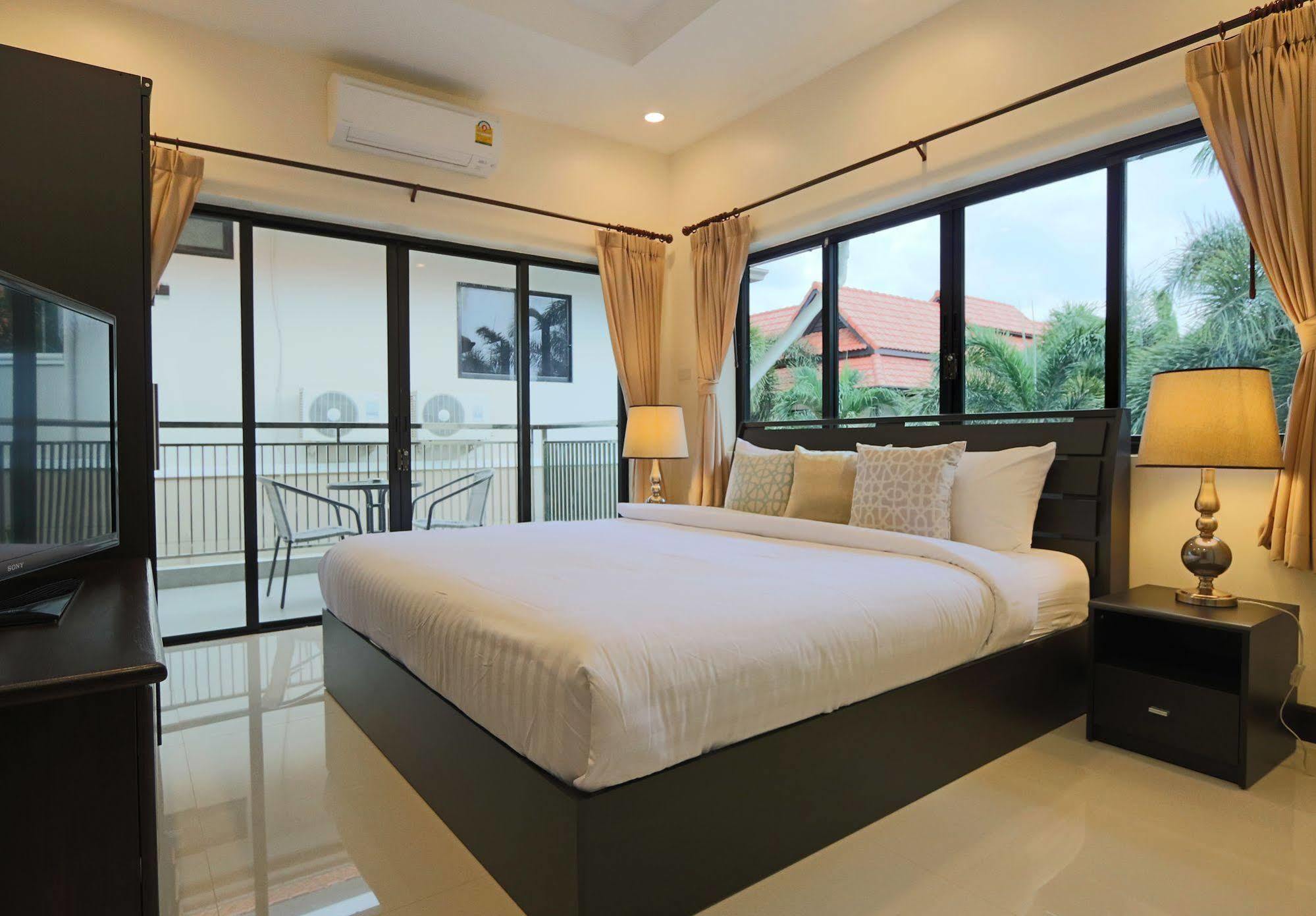 Siam Pool Villa Pattaya Exterior photo
